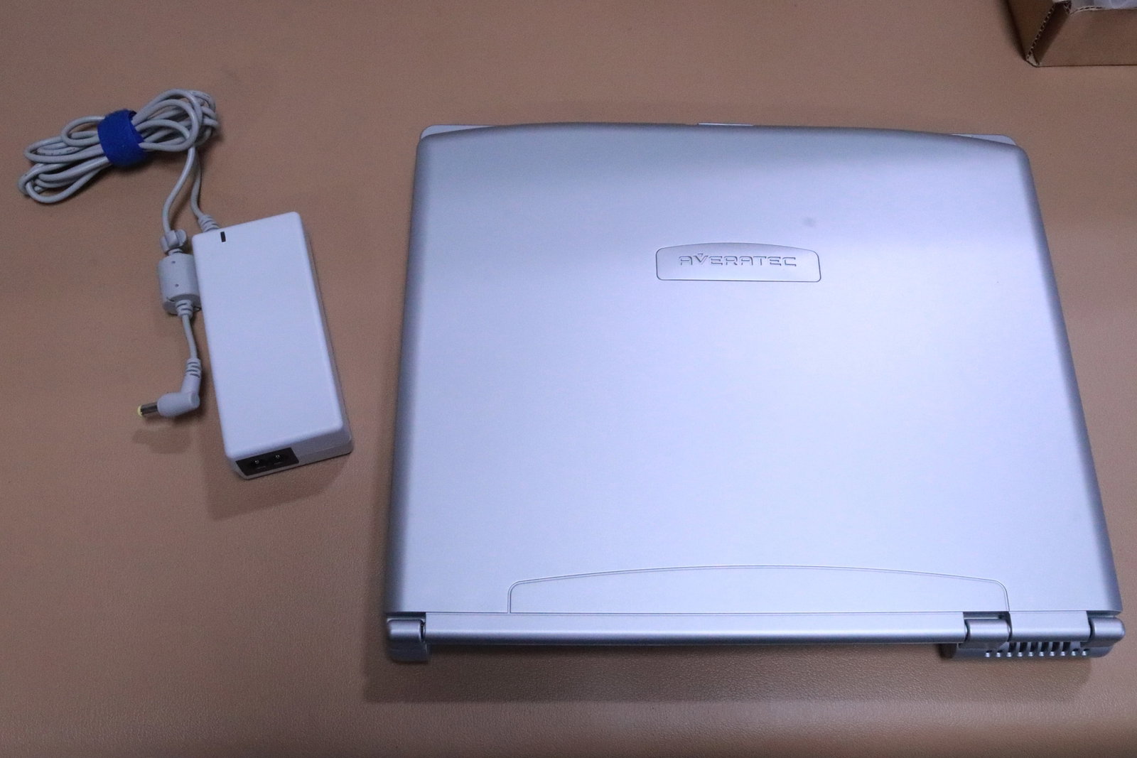 6 laptop computers, e-machine, NIB - 10