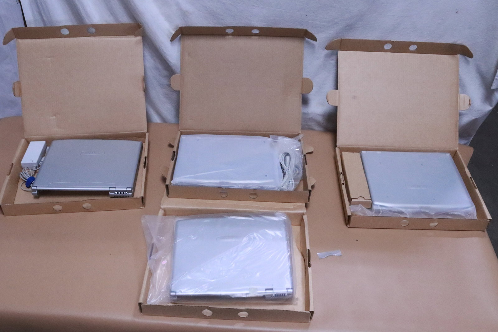 6 laptop computers, e-machine, NIB - 7
