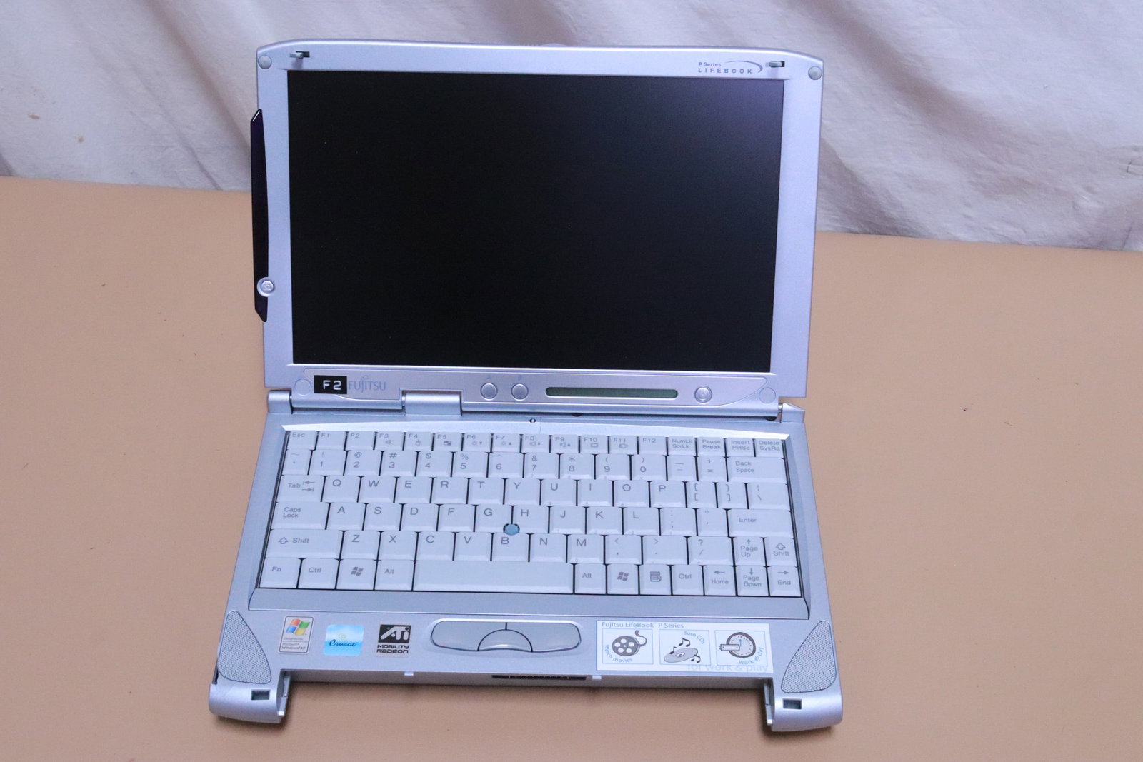 4 Notebook readers - 8