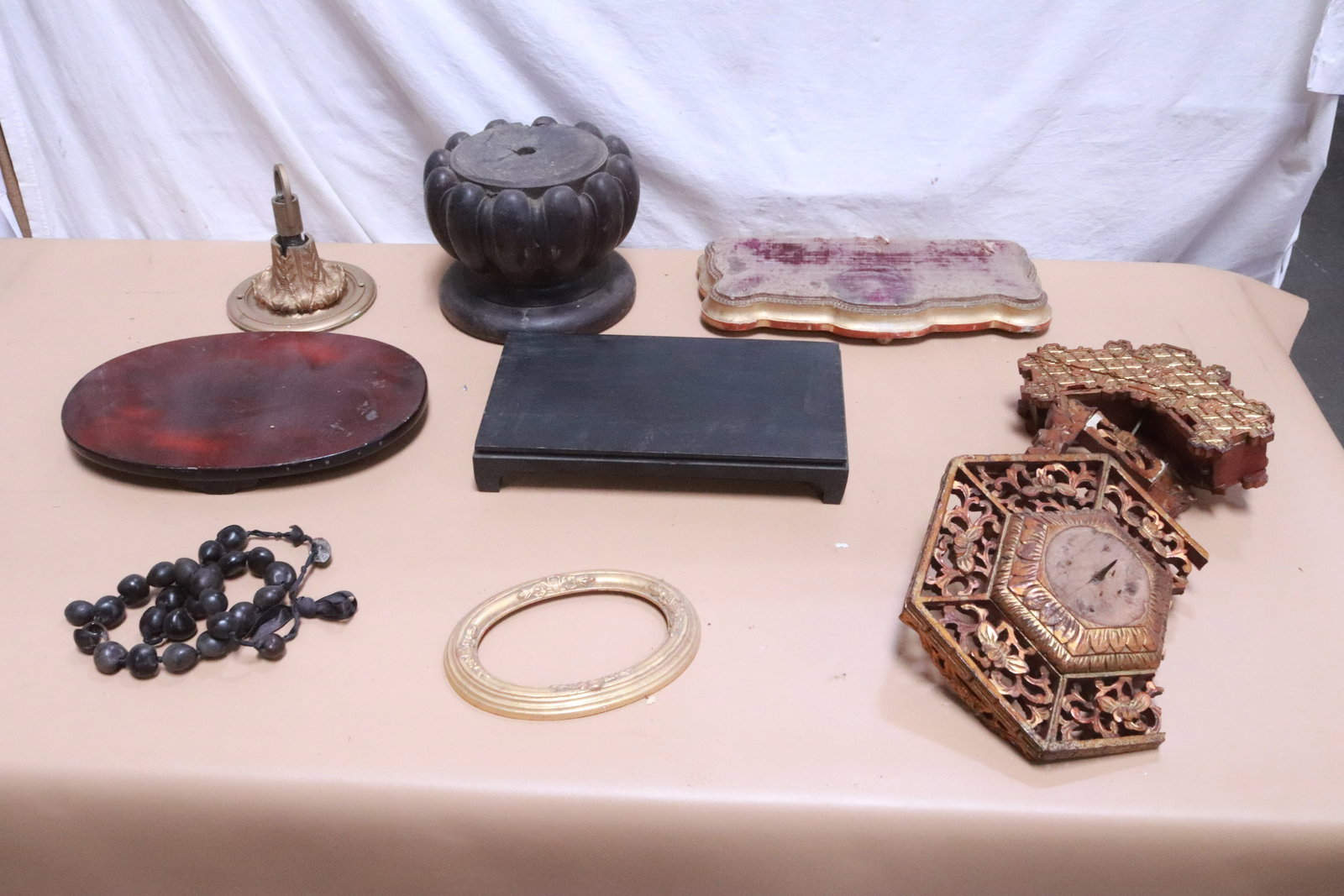 Lot of Chinese wood articles, some as parts (1 of 7)