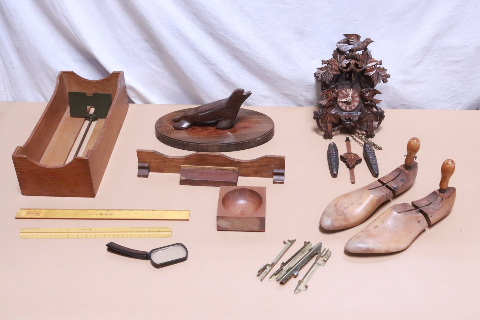 Lot of wood items, shoe stretcher, cuckoo clock, etc.: Lot of wood items, shoe stretcher (11.4"L ea), cuckoo clock (8.15"x7.2"x4.8"), etc.
