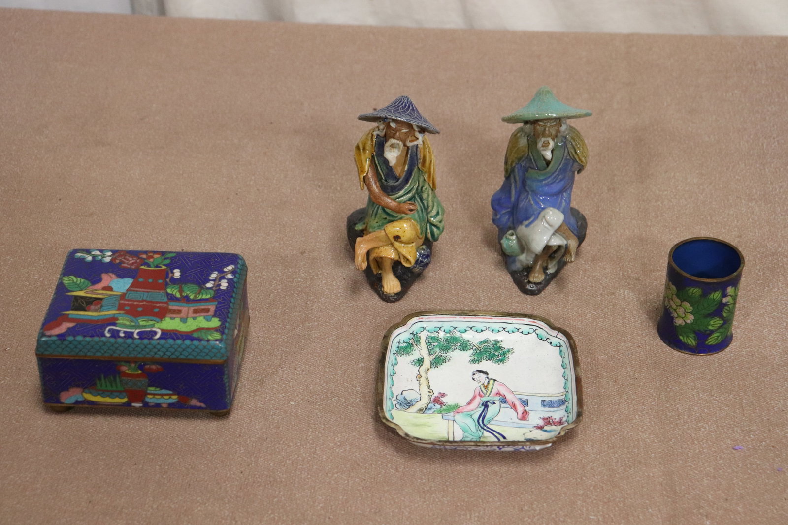 5 pieces; 3 pieces cloisonne, and 2 mud men: 5 pieces; 3 pieces cloisonne (1.9"x1.5"dia - 2.15"x3.65"x3"), and 2 mudmen (4.35"H, 4.4"H)
