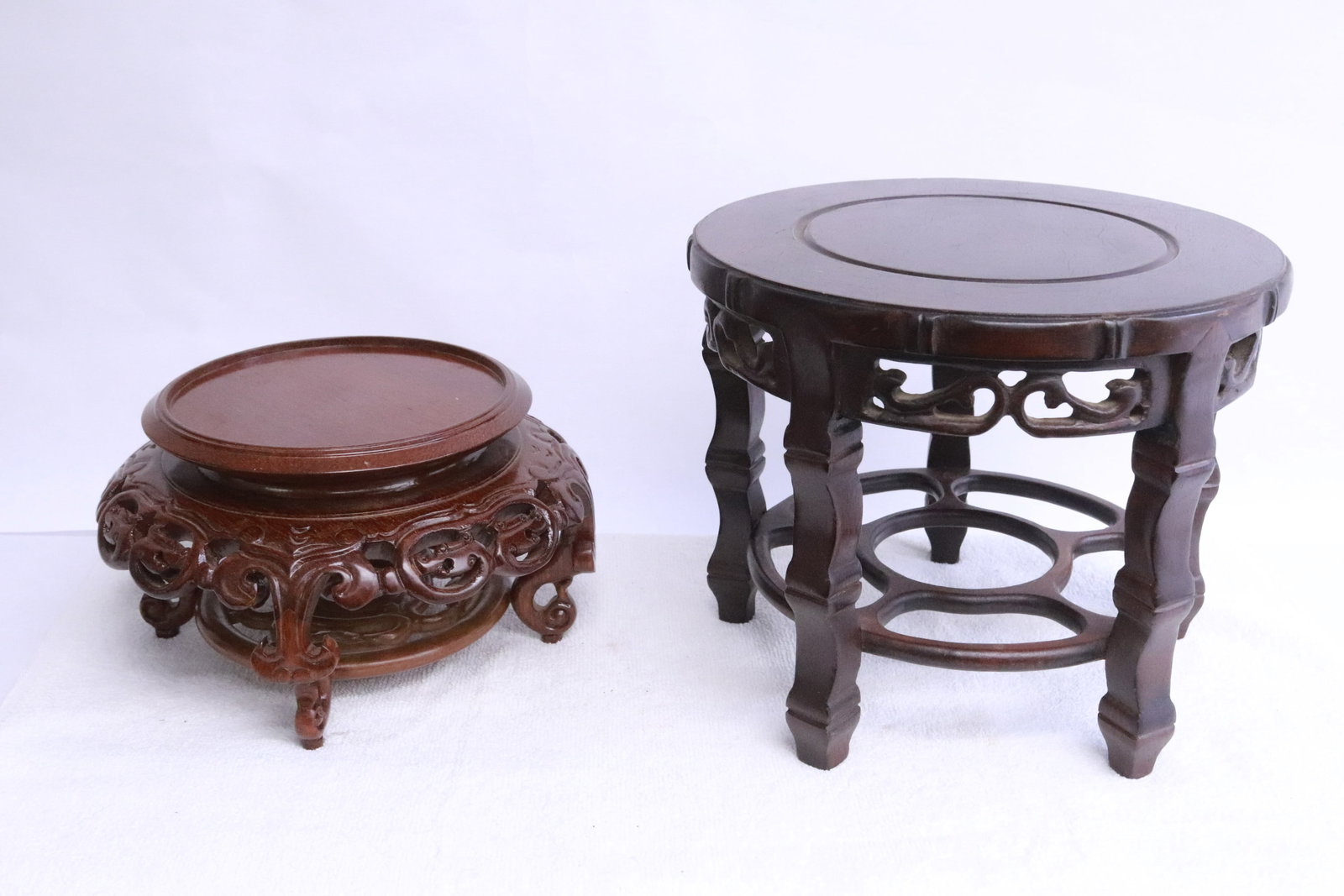 2 Chinese wood stands: 2 Chinese wood stands, 4.75"x8.5"dia, 7.5"x9.15"dia
