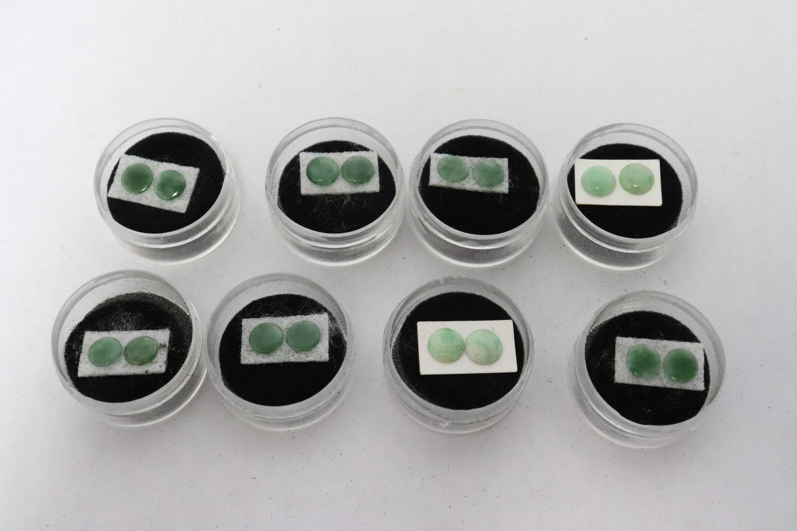 6 pairs natural apple green jadeite cabochon: 6 pairs natural apple green jadeite cabochon, each measures approx. 7.0 - 7.5mm diameter