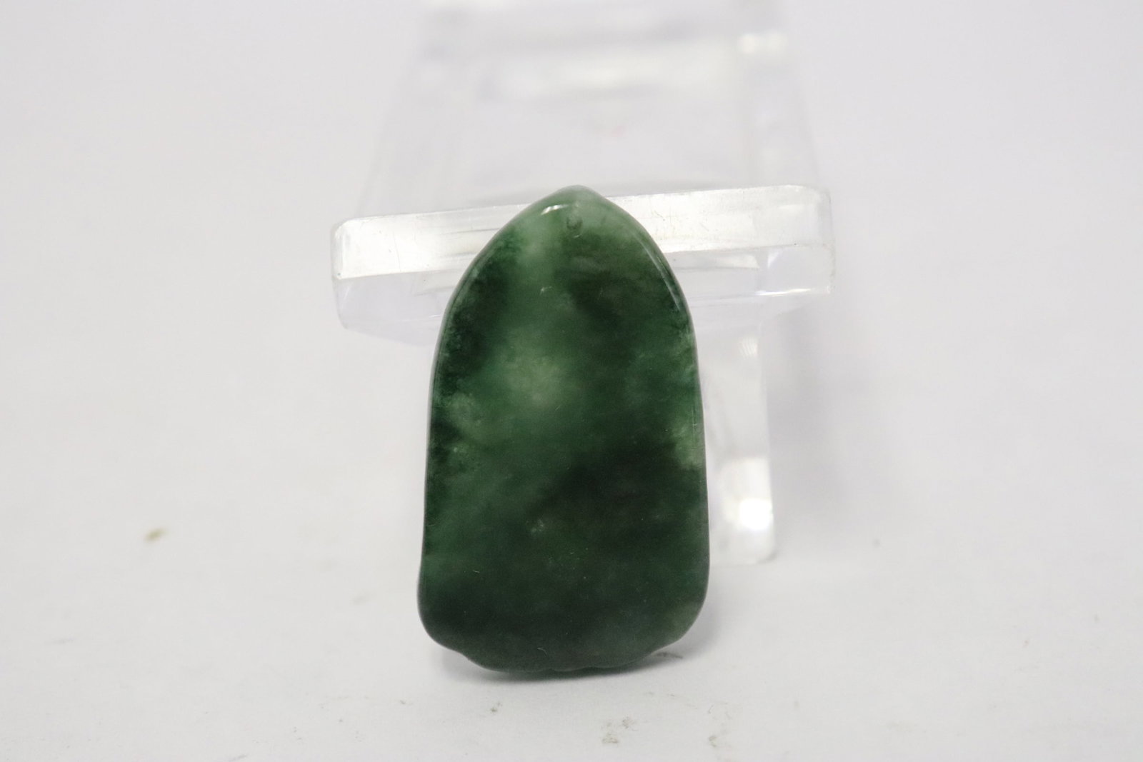 Chinese translucent emerald green jadeite - 3