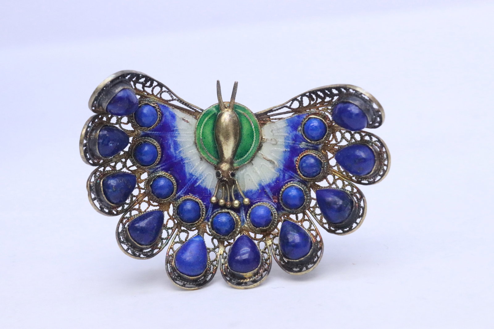 enamel sterling brooch in peacock motif w/ lapis stone: A beautiful enamel sterling brooch in peacock motif with lapis stone, 2"x1.5"x0.7"