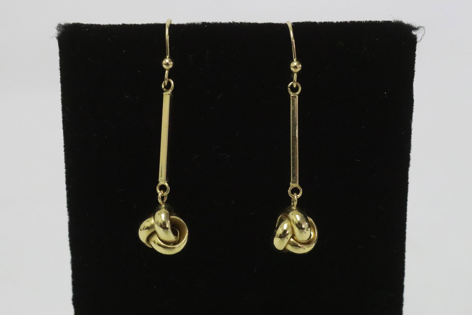 Pair 14K Y/G earrings, wt. 1.9gm: Pair 14K Y/G earrings, wt. 1.9gm