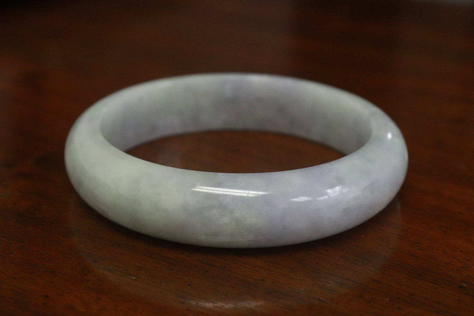 Fine jadeite bangle - 5