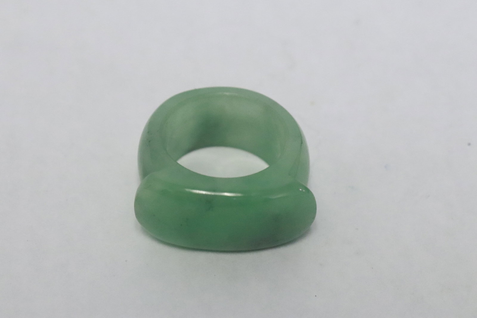 A jadeite bangle ring - 5