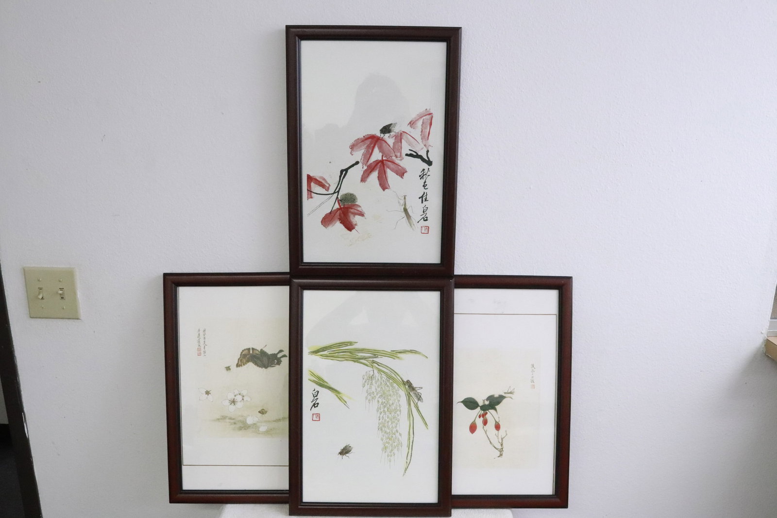 4 Chinese framed prints: 4 Chinese framed prints, 16.35"x10.4" ea (18.7"x12.7"x1.1" ea)
