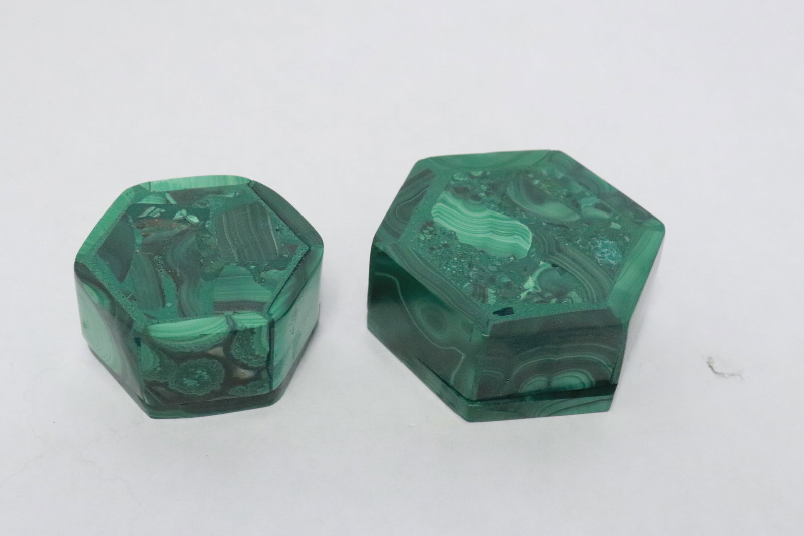 2 malachite boxes - 8