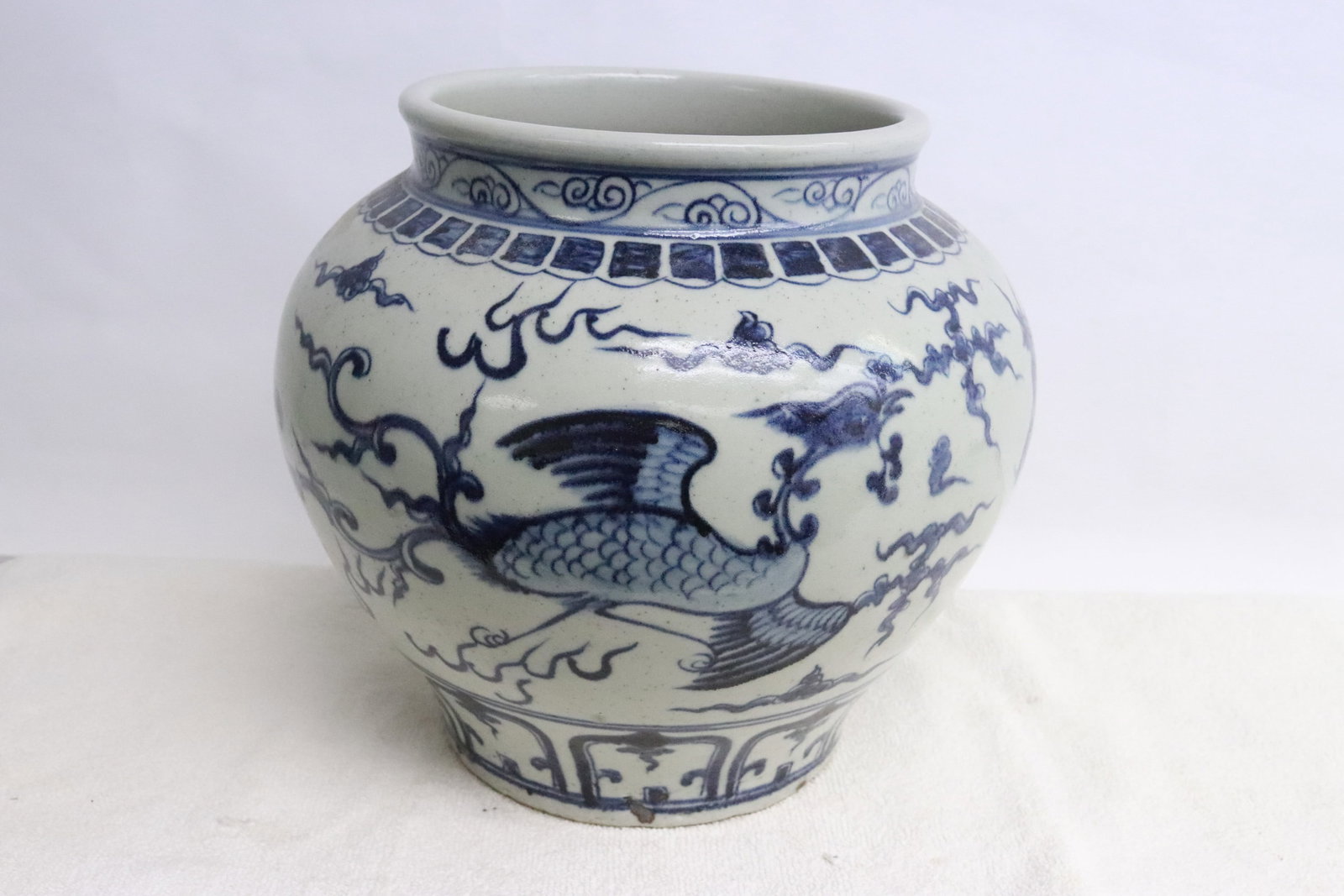 Chinese blue and white jar: Chinese blue and white jar, 8.75"x9.7"dia