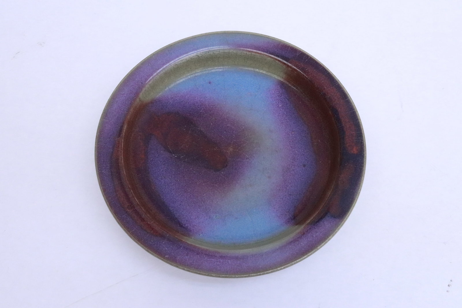 A red on blue porcelain plate (1 of 6)