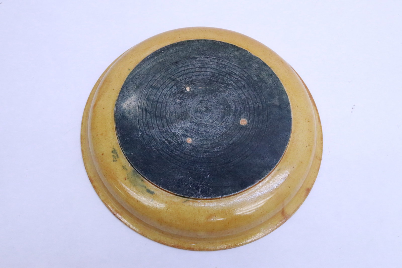A sancai earthenware plate - 4
