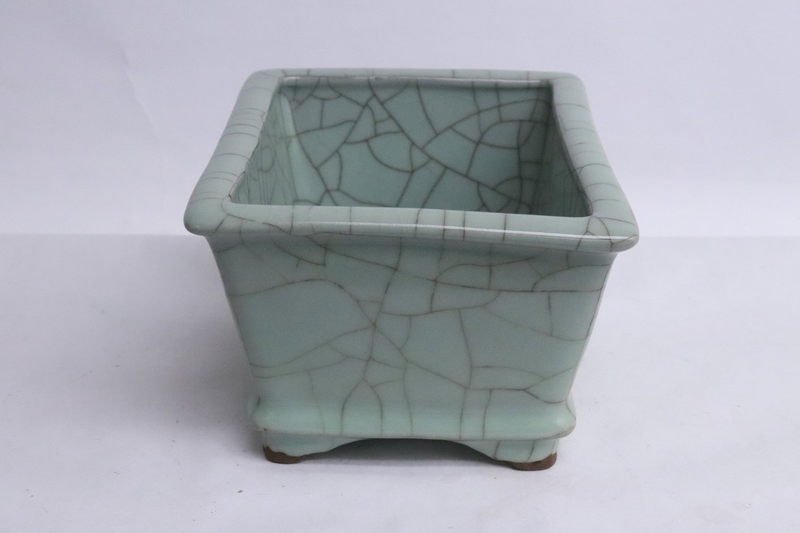 celadon crackleware porcelain rectangular censer - 3