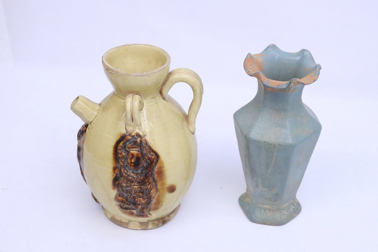 5 pieces porcelain/ earthenware - 8