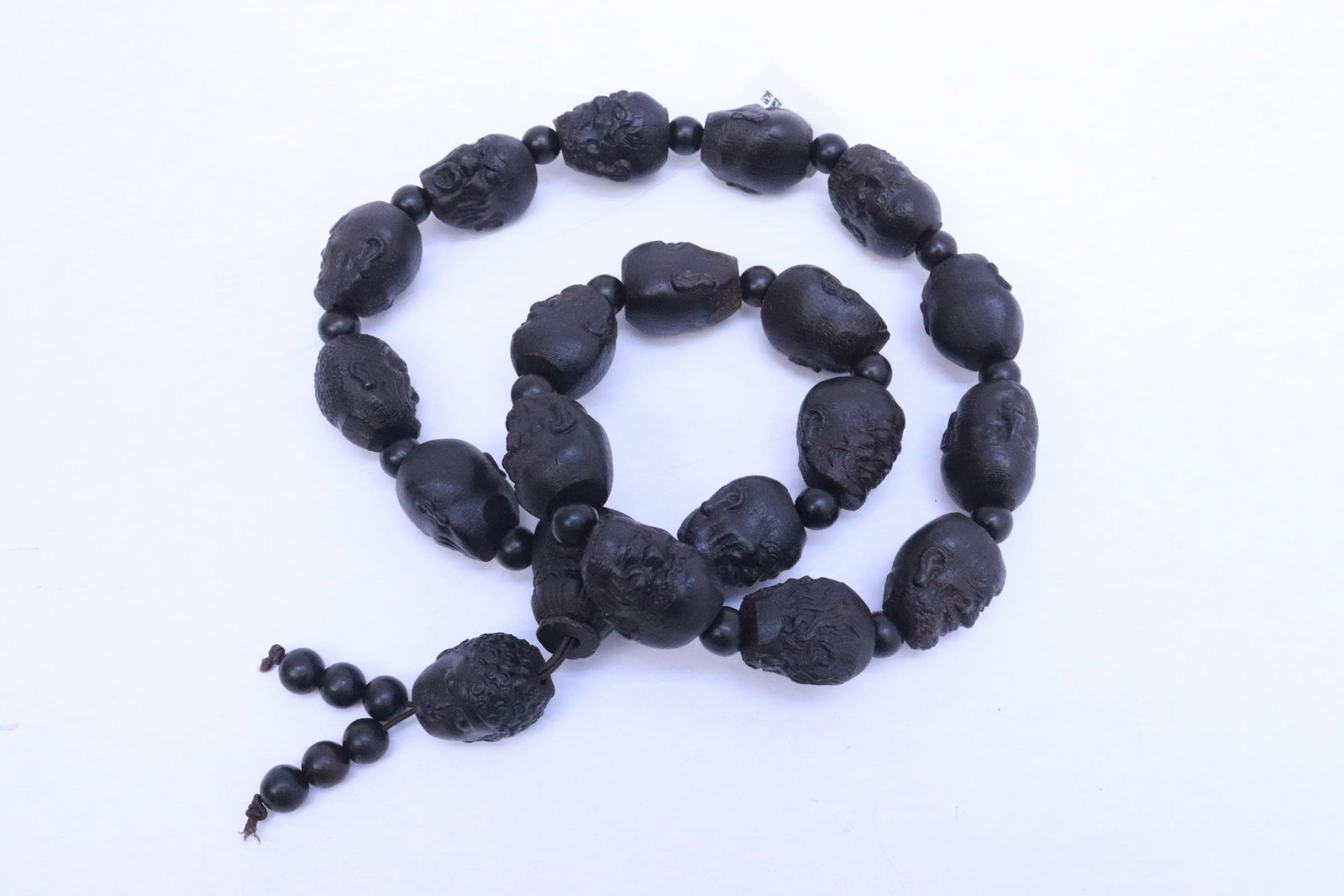 4 necklaces - 9