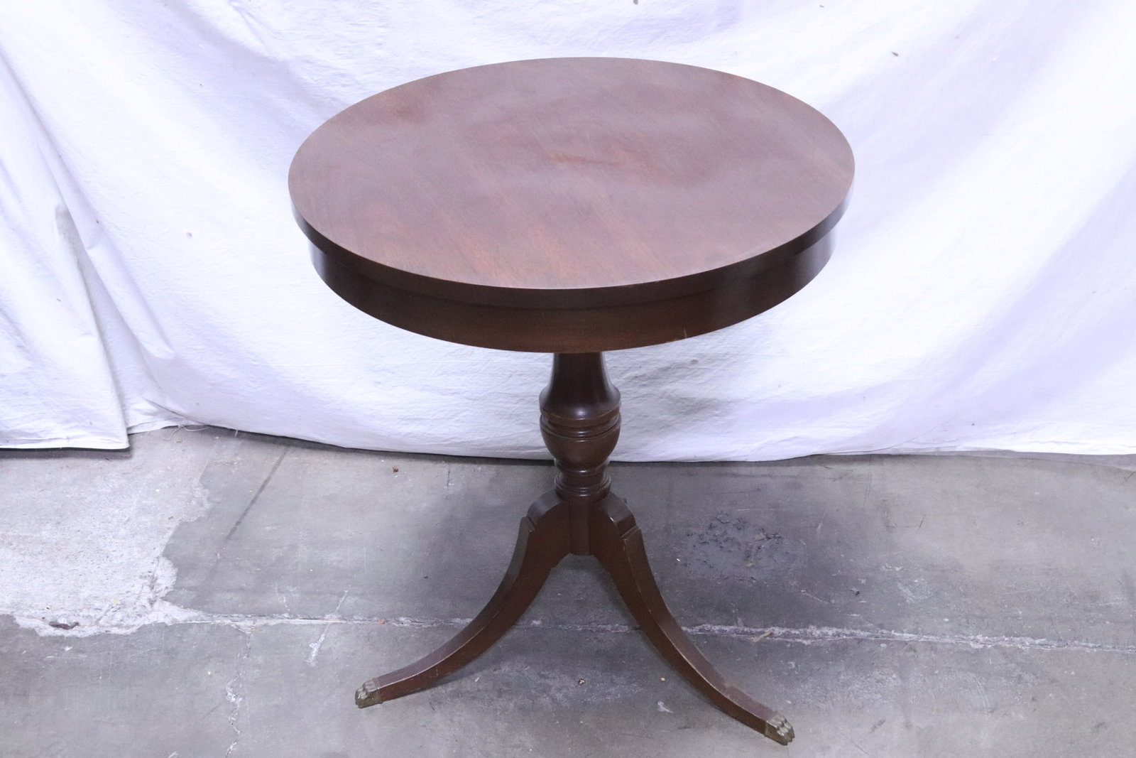 Mahogany round tripod side table - 2