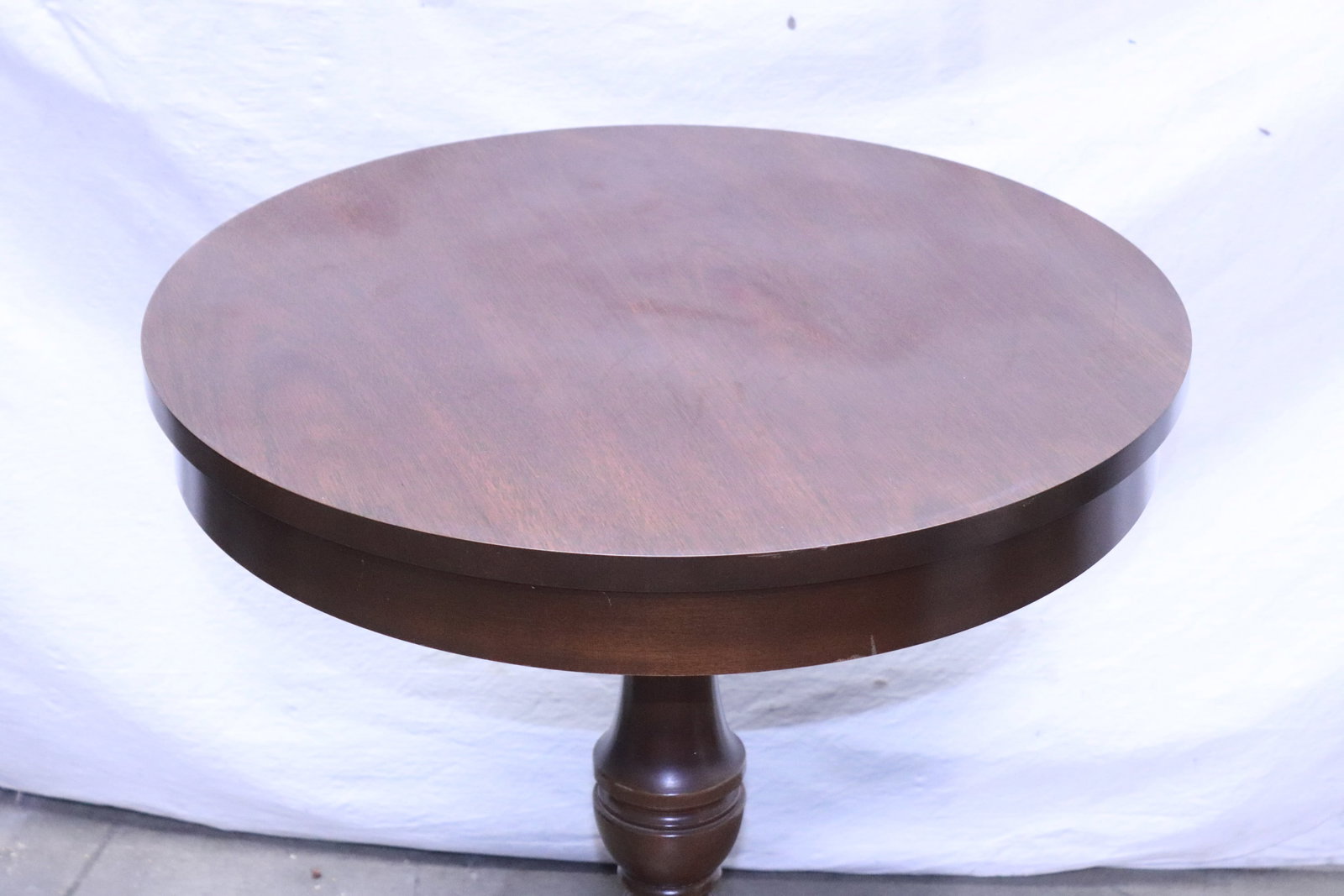 Mahogany round tripod side table - 4