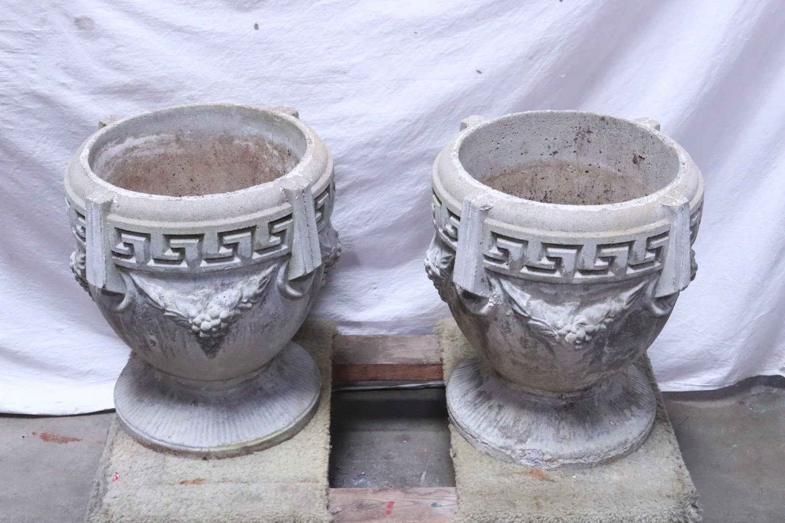 Pair Greek classic style concrete garden urns: Pair Greek classic style concrete garden urns, 17"x16"dia ea