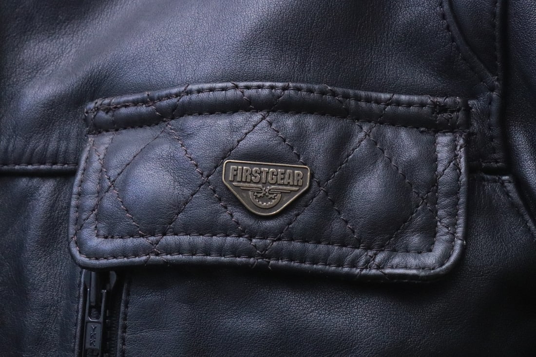 2 lady's leather jacket - 3