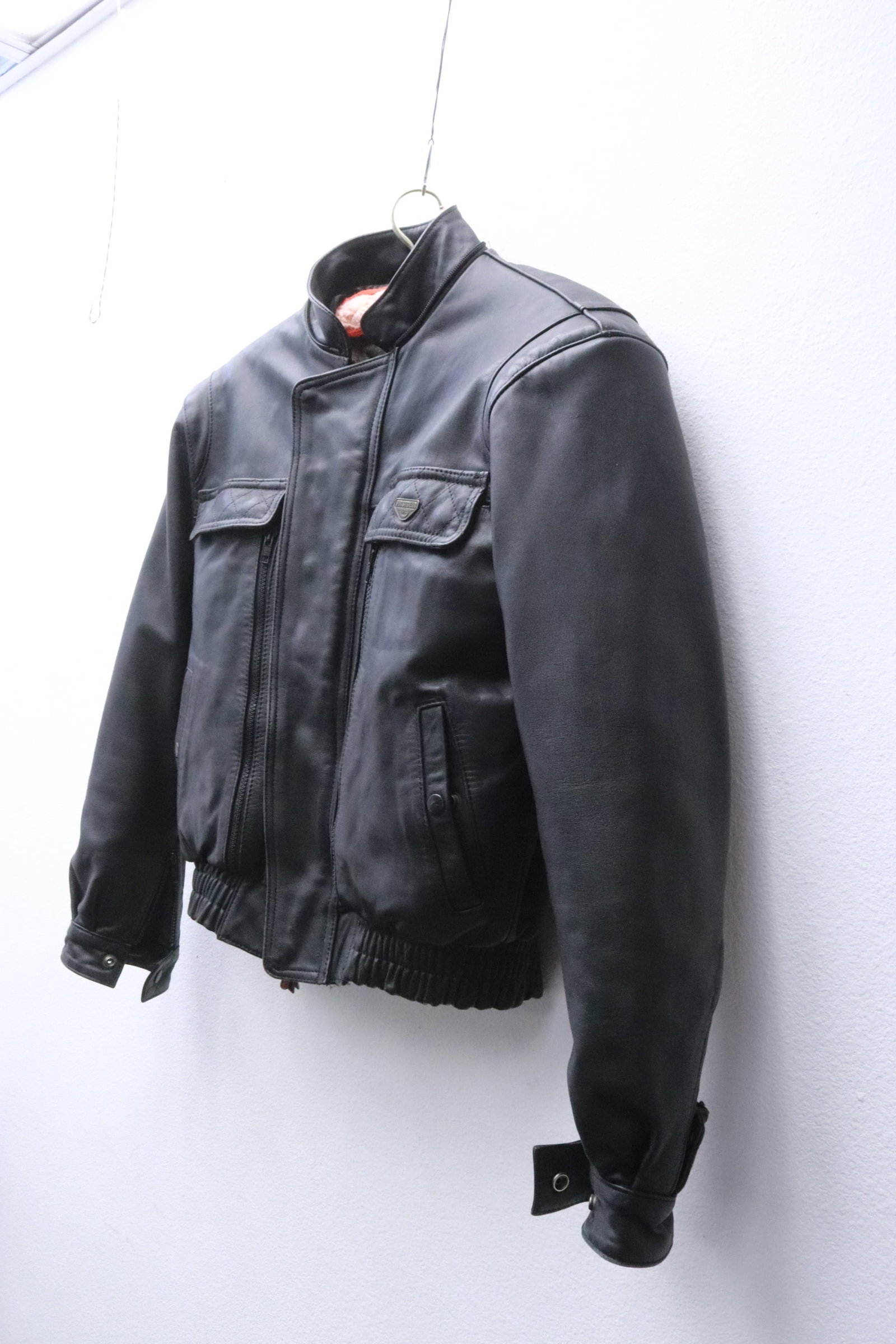 2 lady's leather jacket - 4
