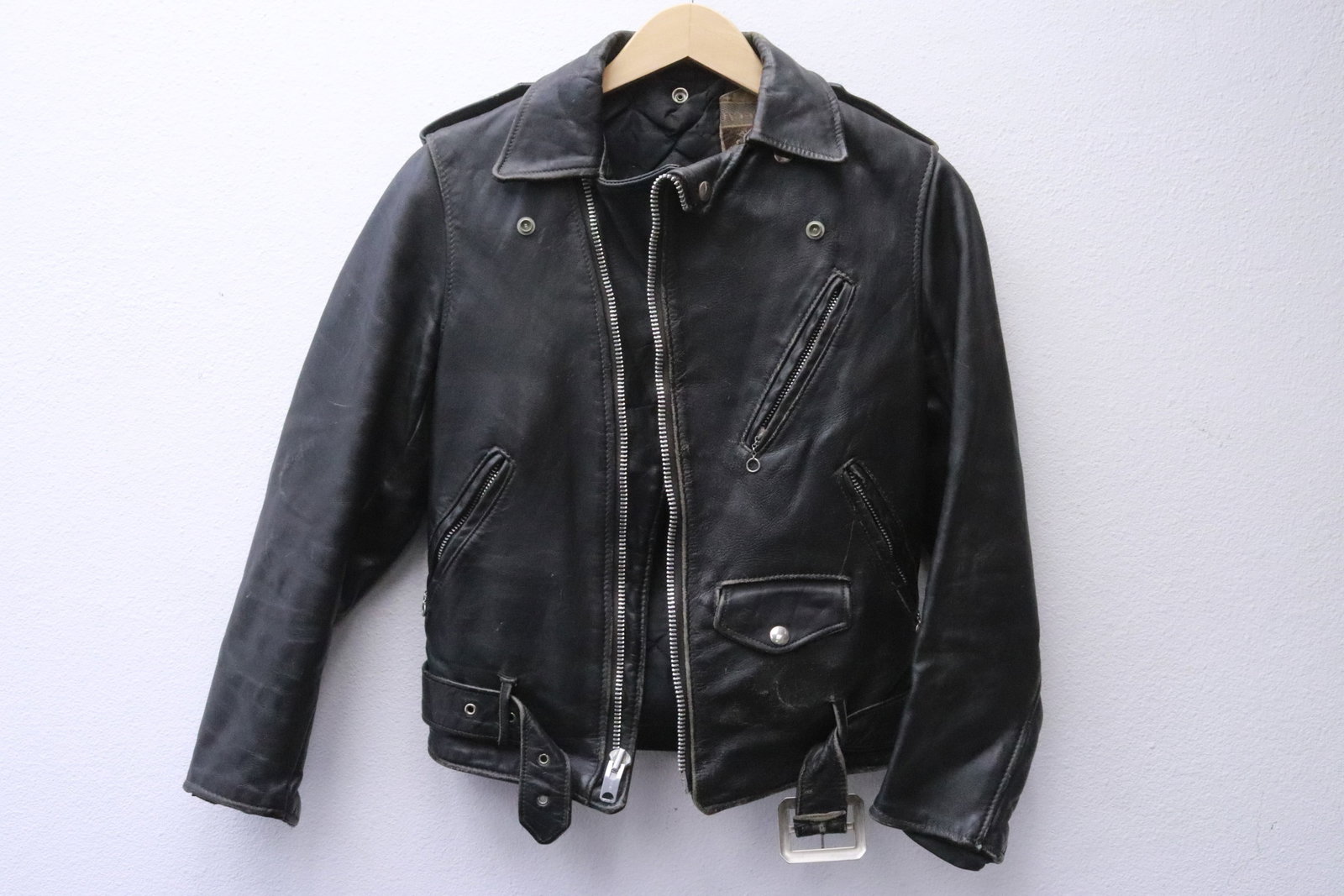 2 lady's leather jacket - 8