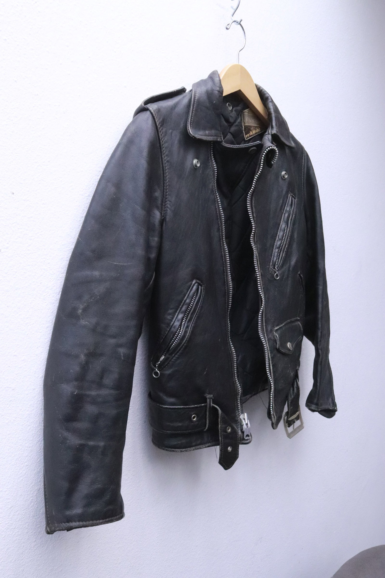 2 lady's leather jacket - 9