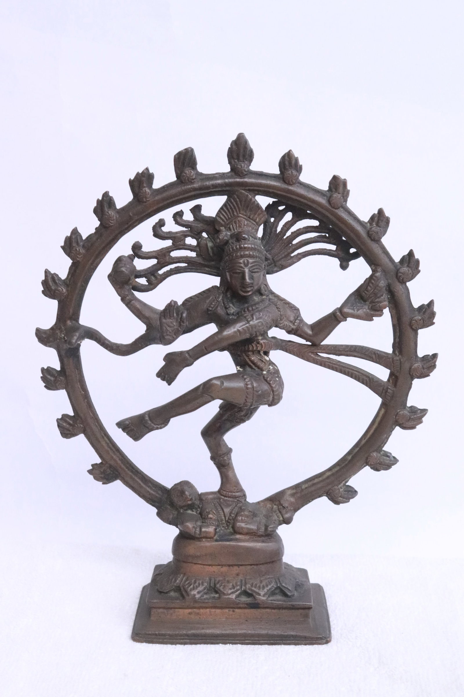 South Asian bronze sculpture of deity: South Asian bronze sculpture of deity, 8.65"H