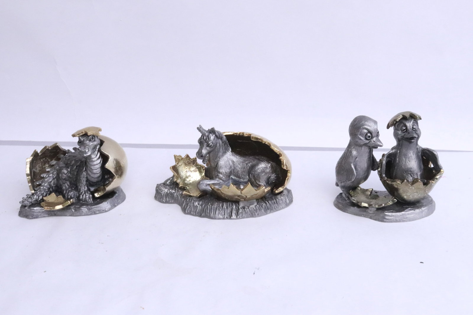 3 pieces limited edition pewter sculptures: 3 pieces limited edition pewter sculptures, 2.9"H - 3.35"H