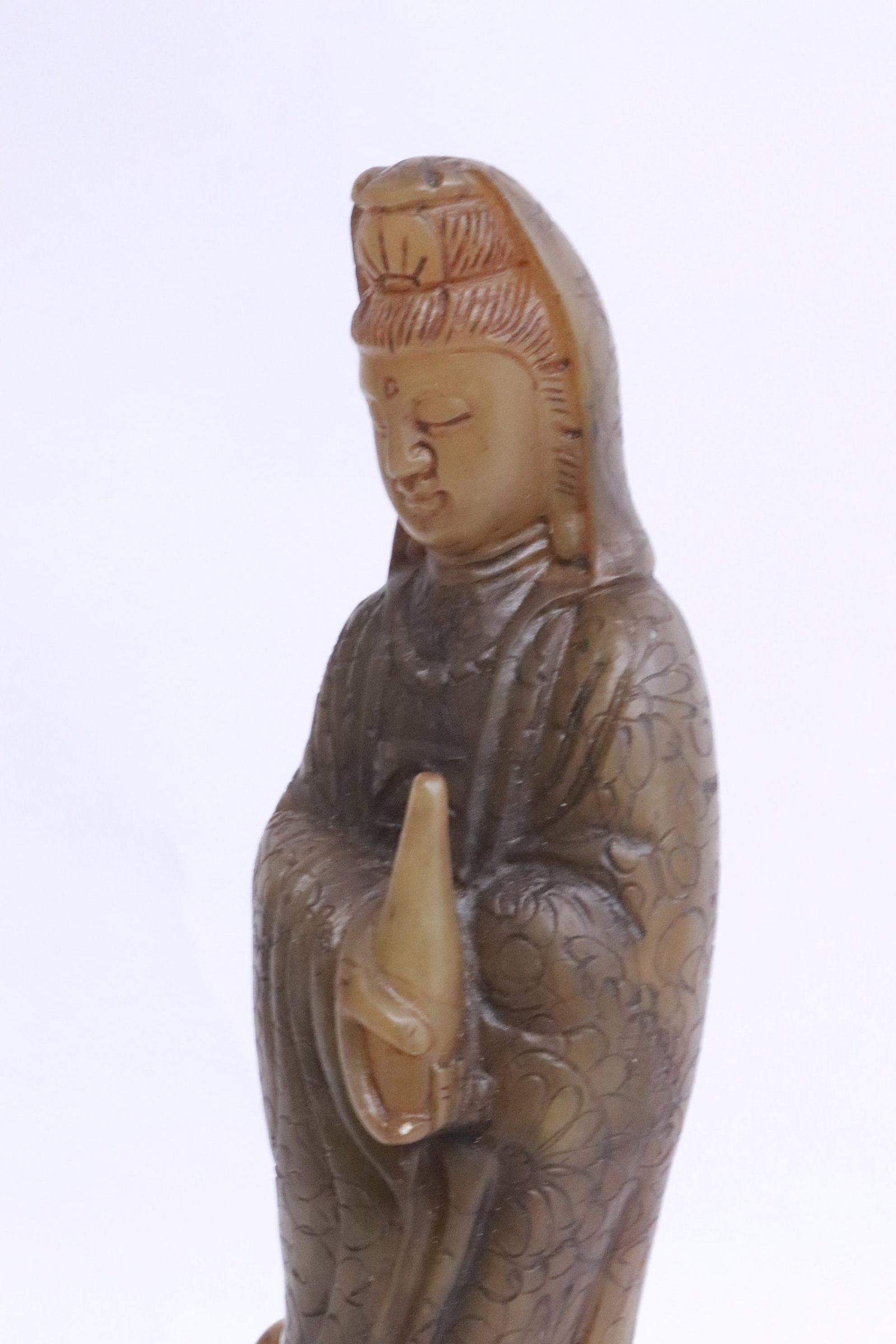 2 soapstone carved pieces - 8