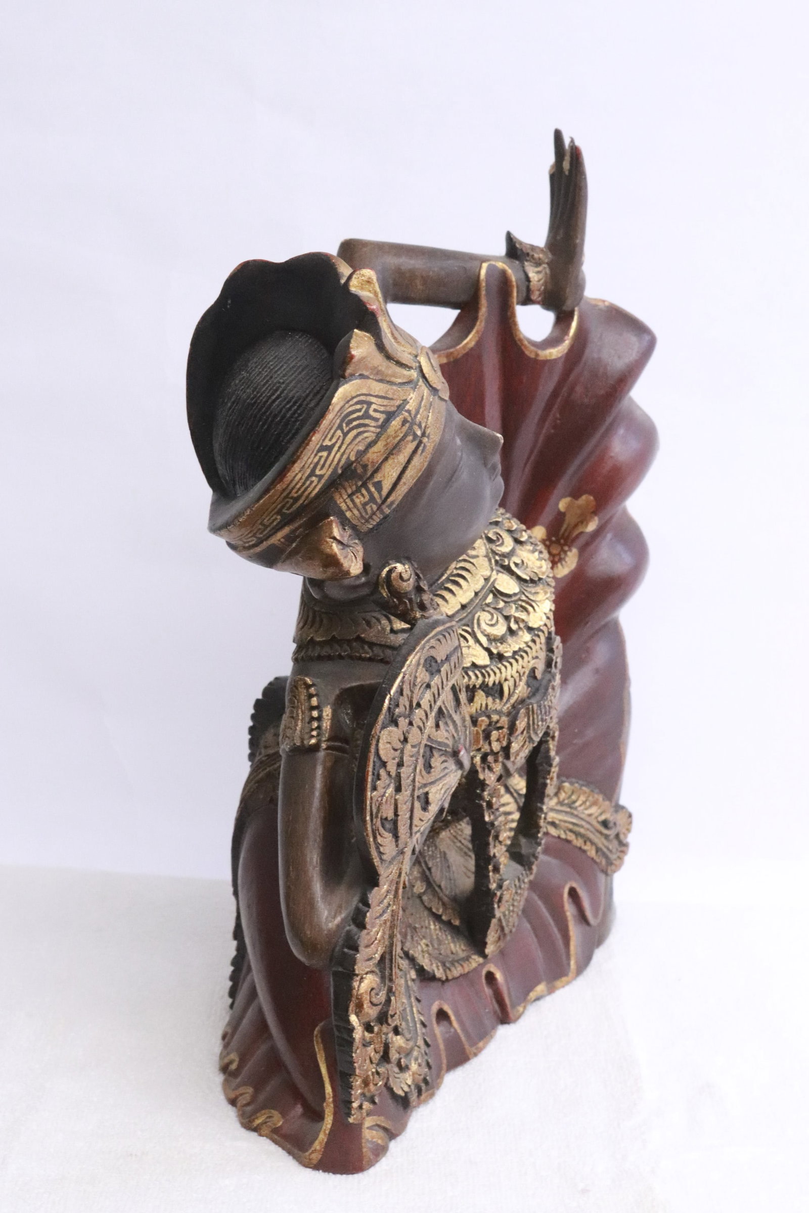 3 South Asian sculptures - 9