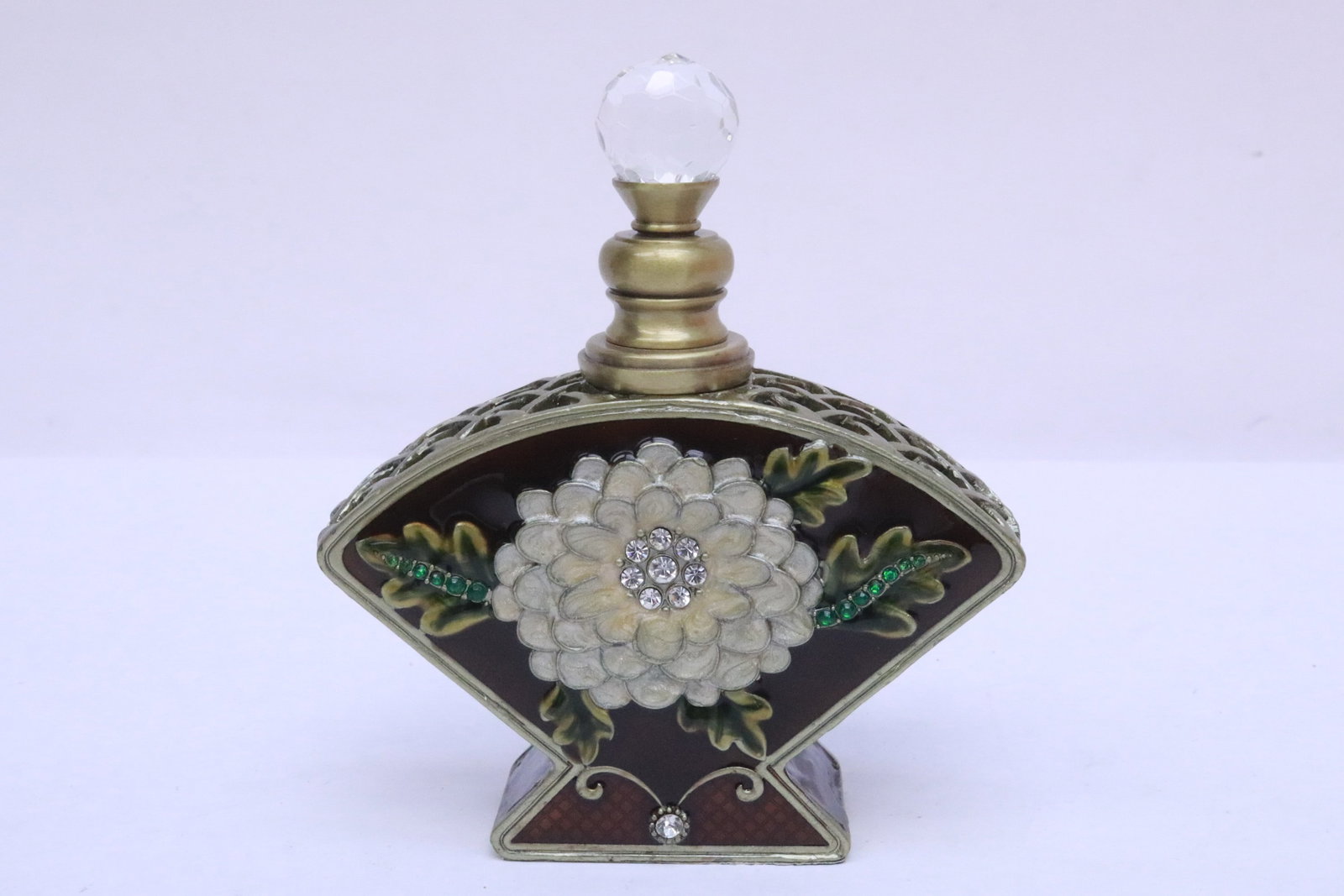6 fancy perfume bottles - 8