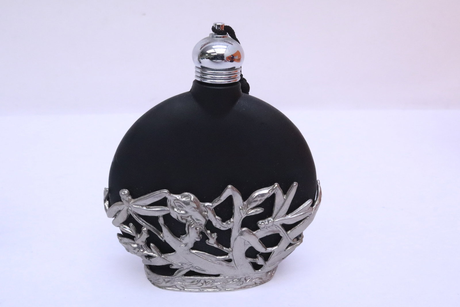 6 fancy perfume bottles - 9