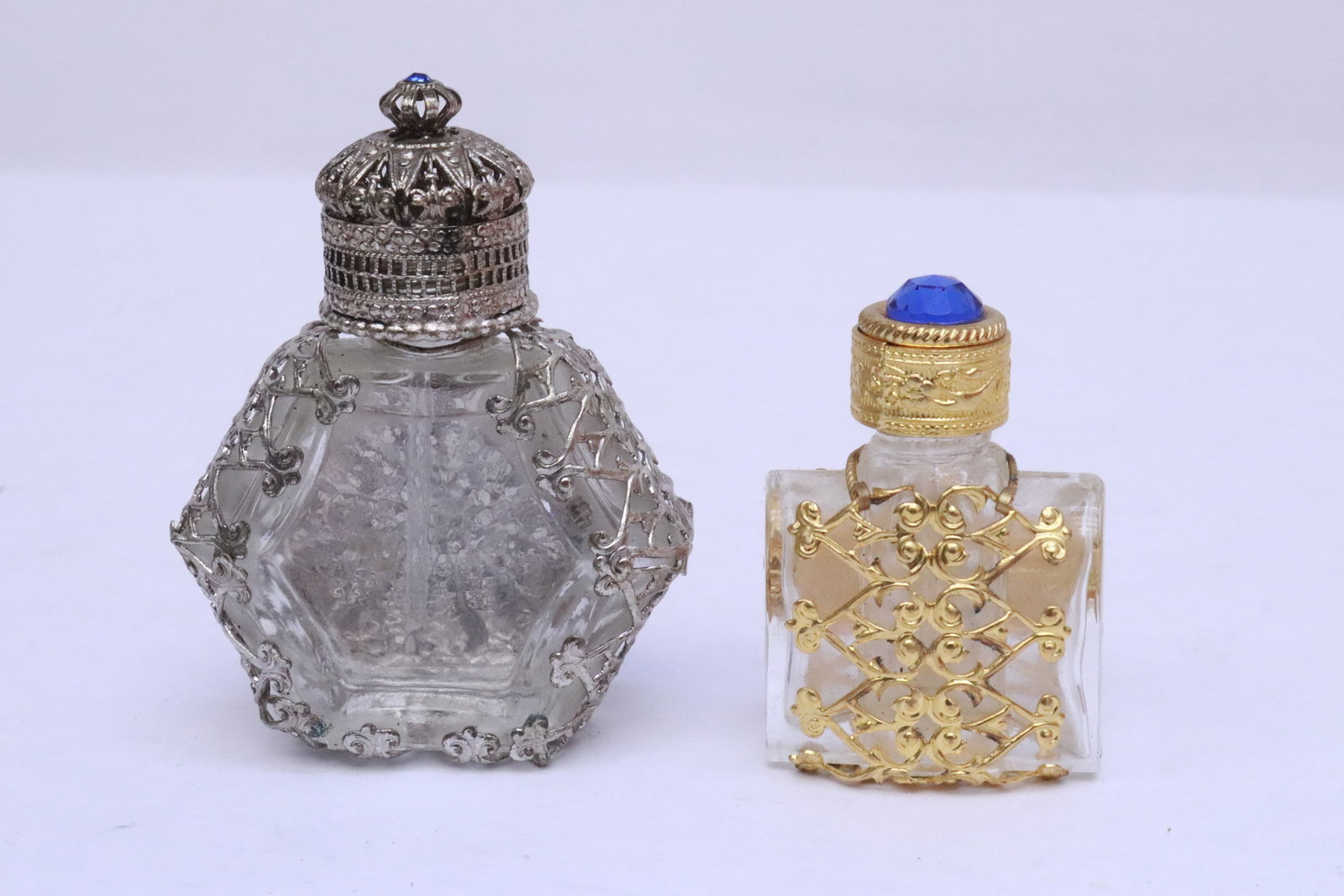 6 perfume bottles - 7