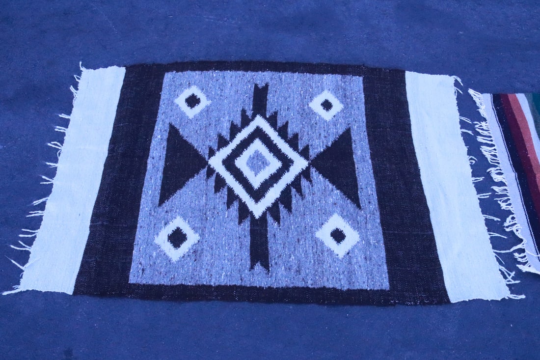 2 Navajo style blankets - 5