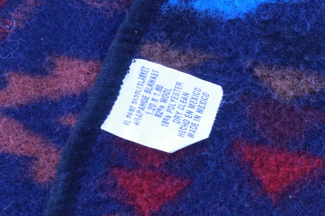 A Pendleton style blanket - 5