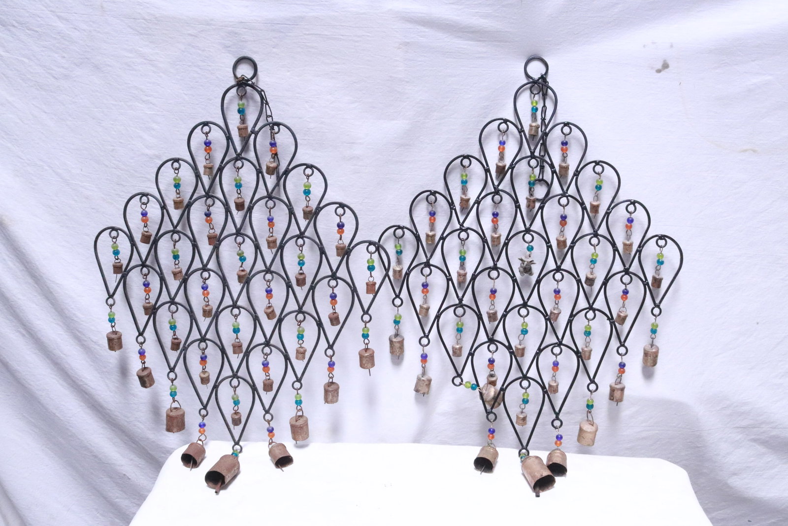 2 fancy wind chimes: 2 fancy wind chimes, 23.5"L ea