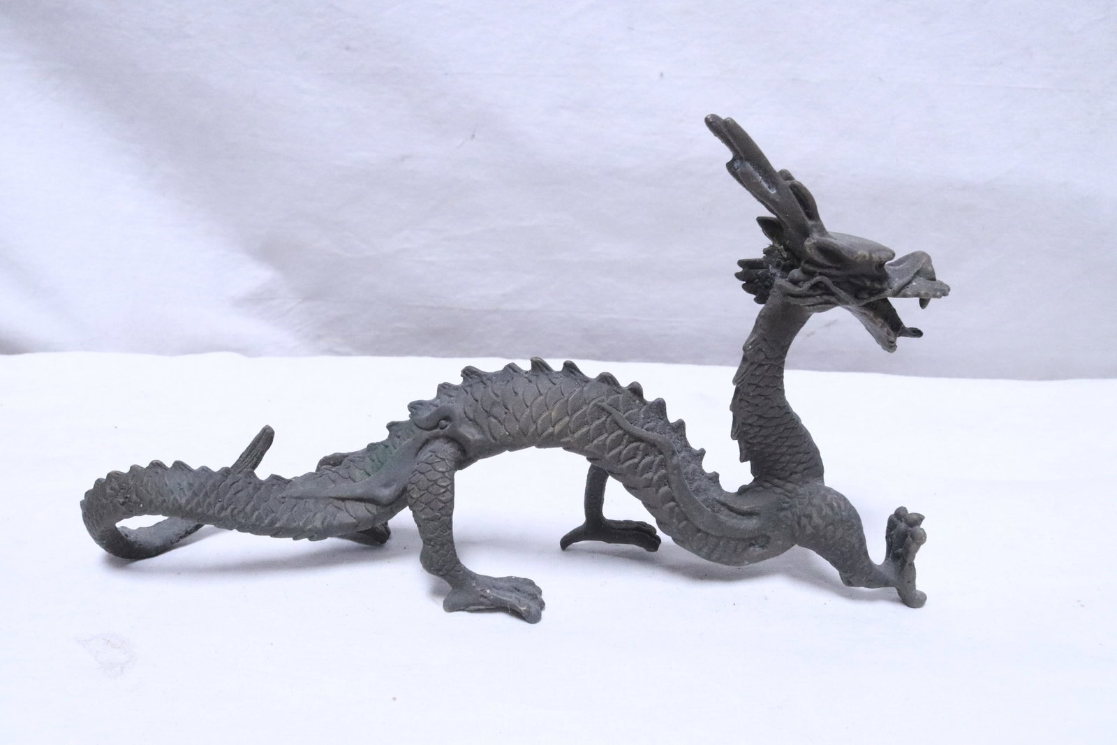 Bronze sculpture of dragon: Bronze sculpture of dragon, 8.2"L