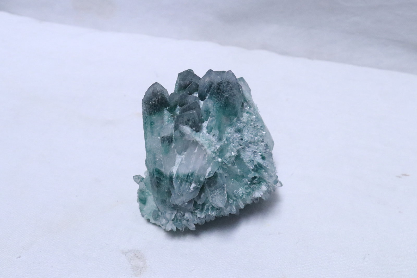 2 pieces green phantom quartz clusters - 6