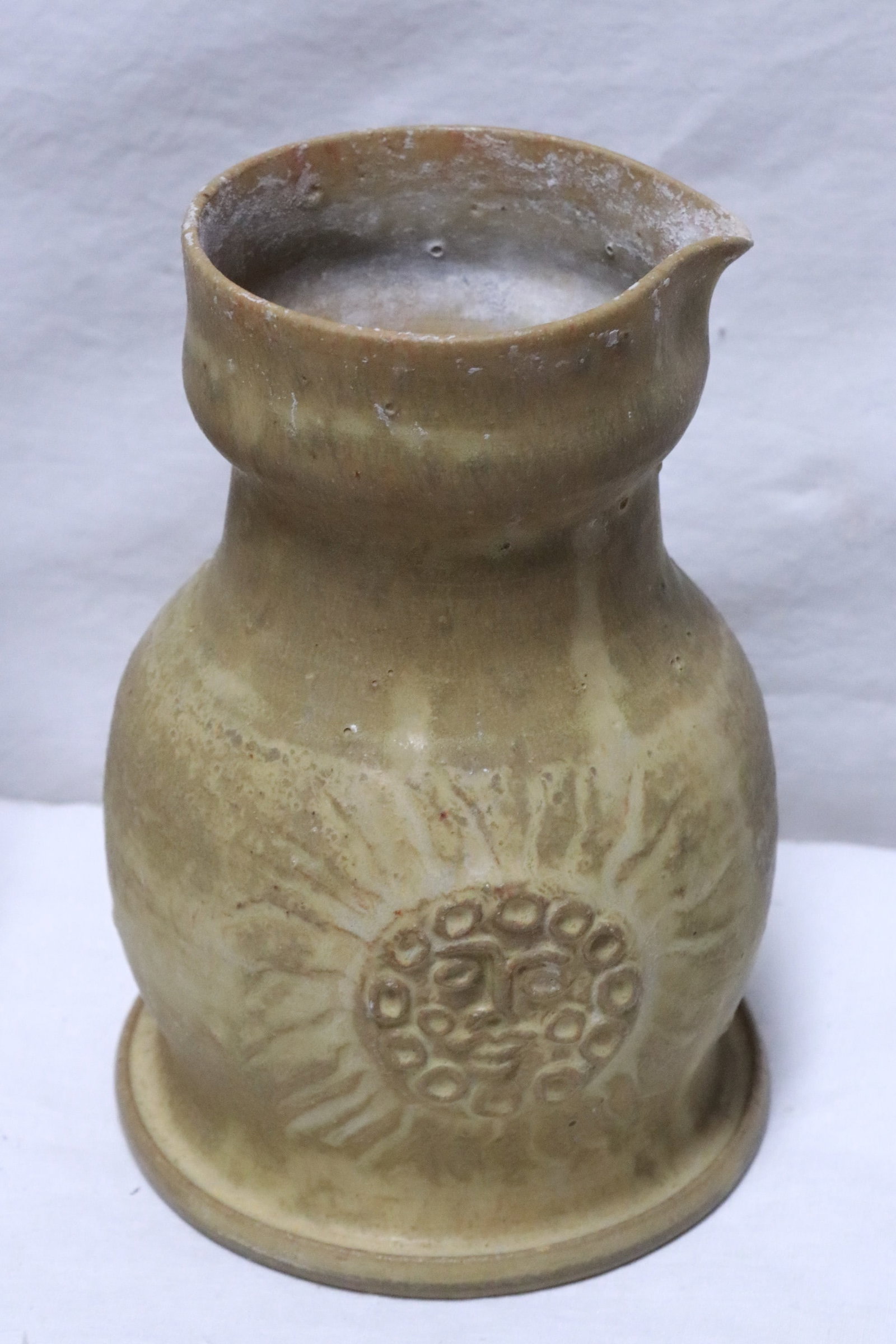 3 pieces signed pottery - 3