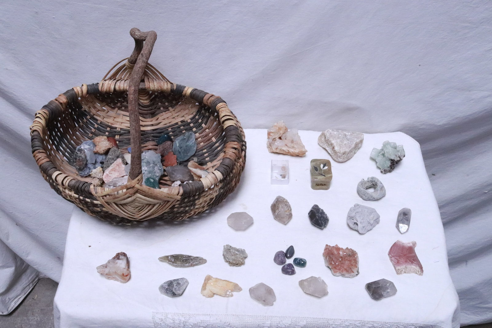 Basket of geos (1 of 7)