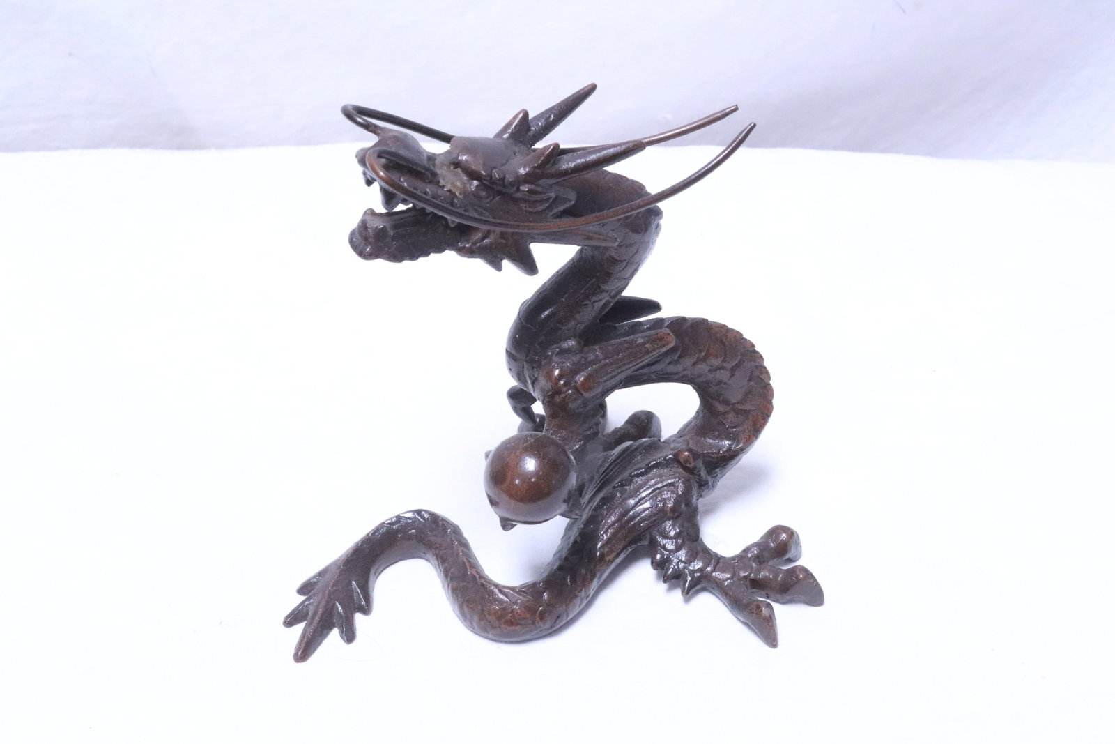 Bronze sculpture of dragon: Bronze sculpture of dragon, 6.2"L