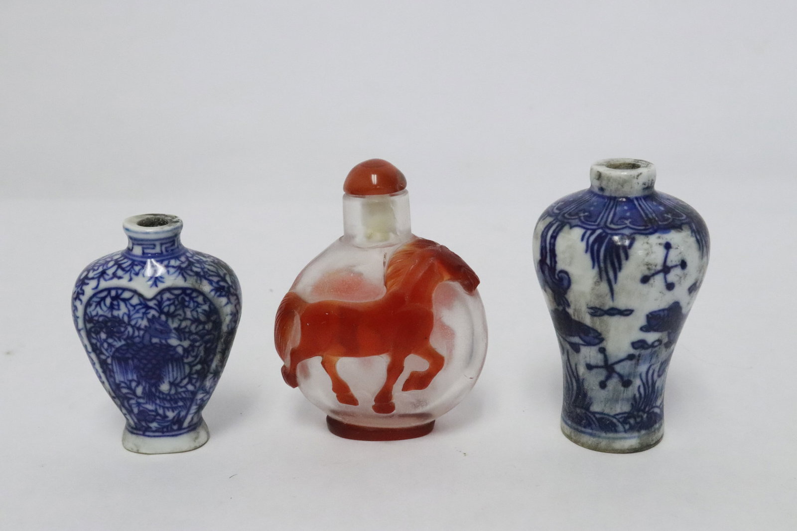 6 Chinese snuff bottles - 9