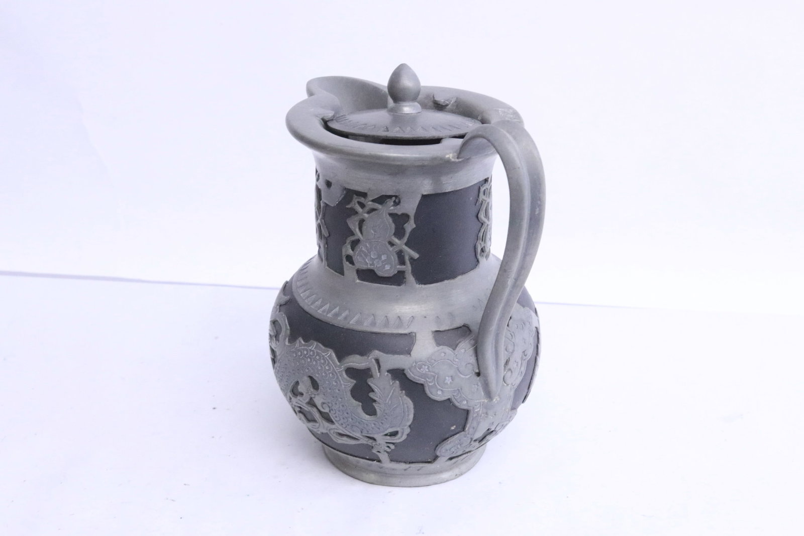 2 beer steins - 9