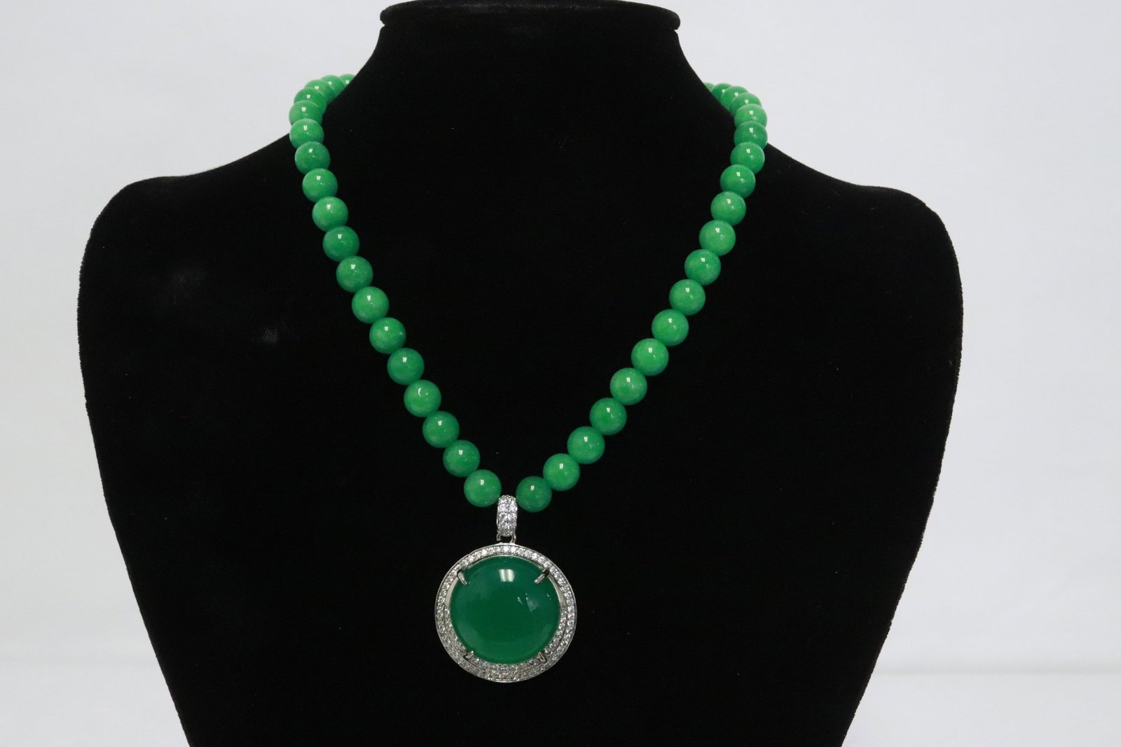 2 jadeite like necklaces - 6