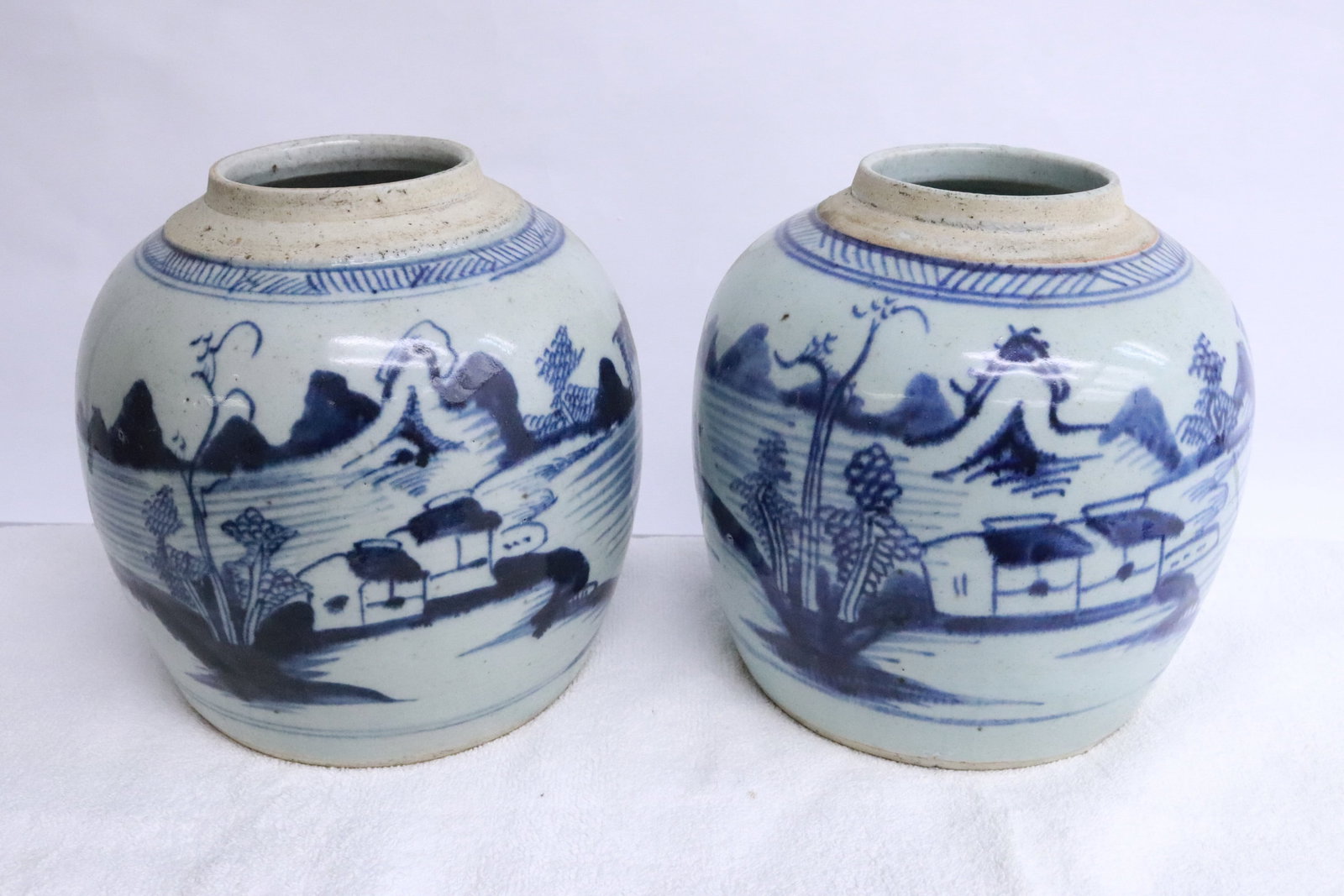 2 Chinese 19th century blue and white jars: 2 Chinese 19th century blue and white jars, no cover, 6.6"x6.85"dia ea