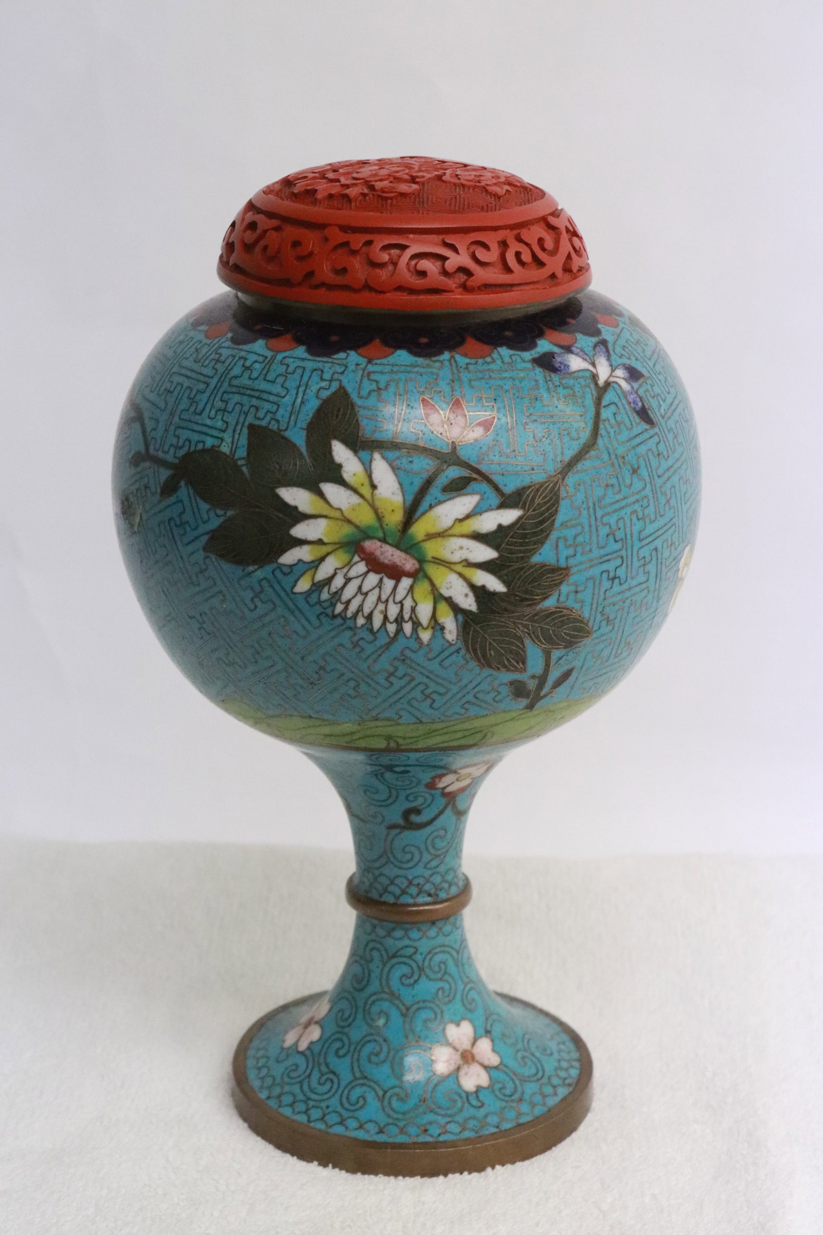 A cloisonne stem bowl with replacement top - 4