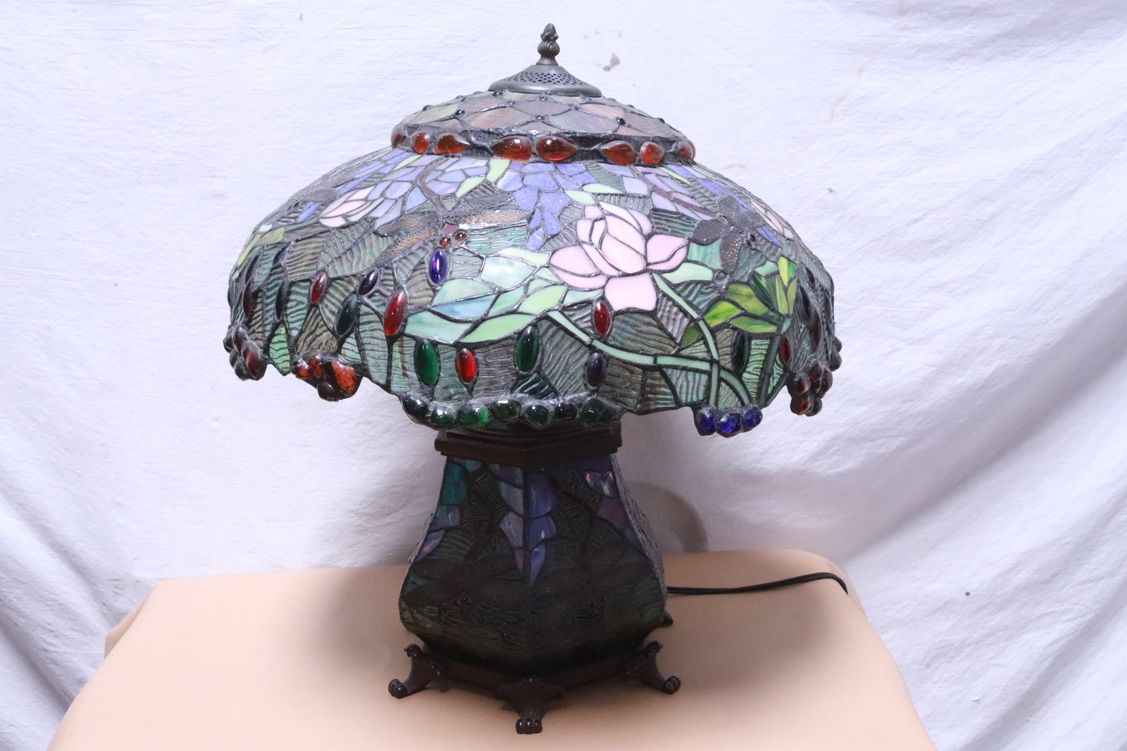A fancy table lamp - 2