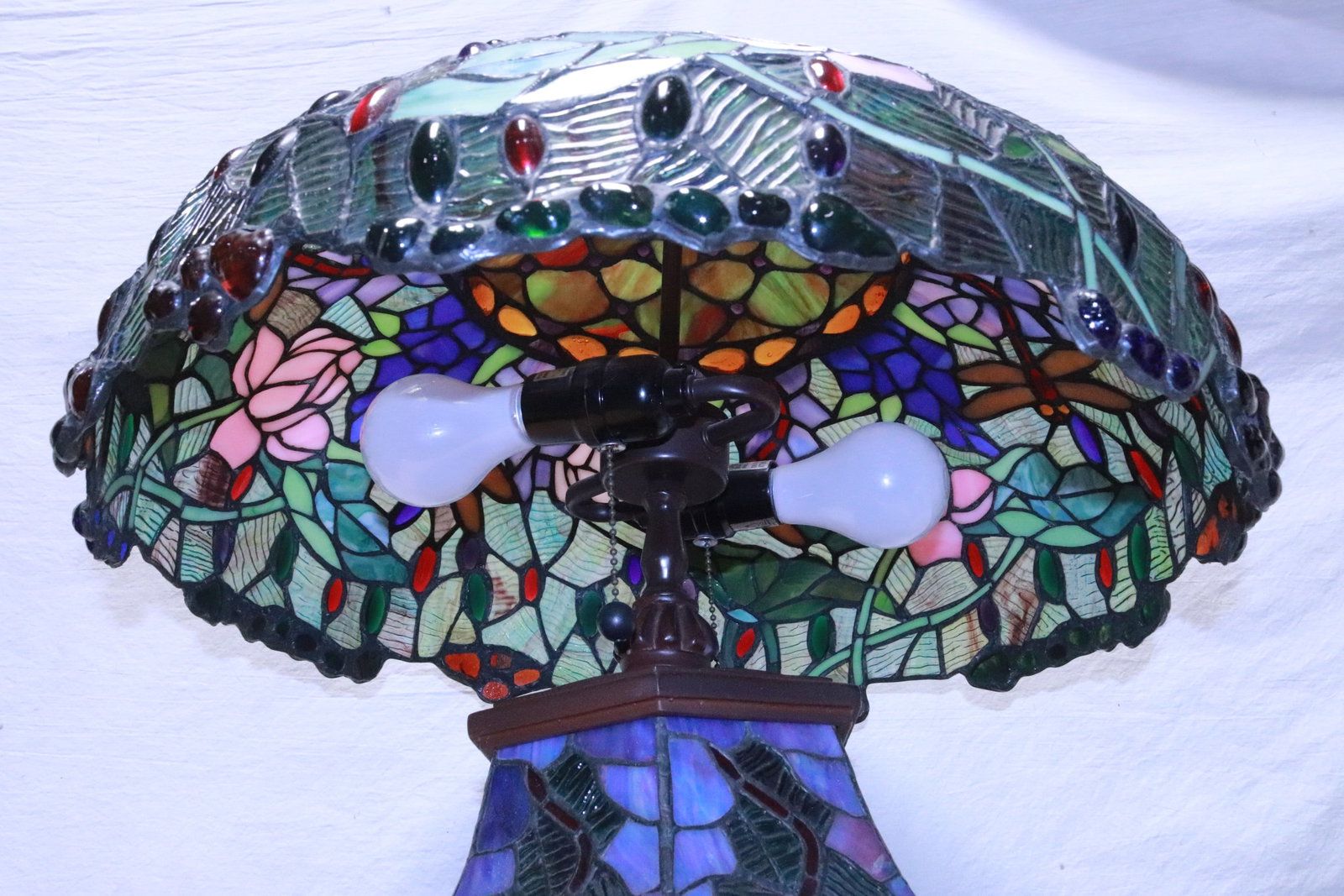A fancy table lamp - 5